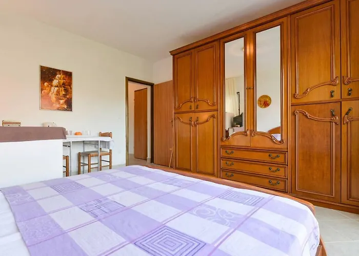 Διαμέρισμα & Hegic *