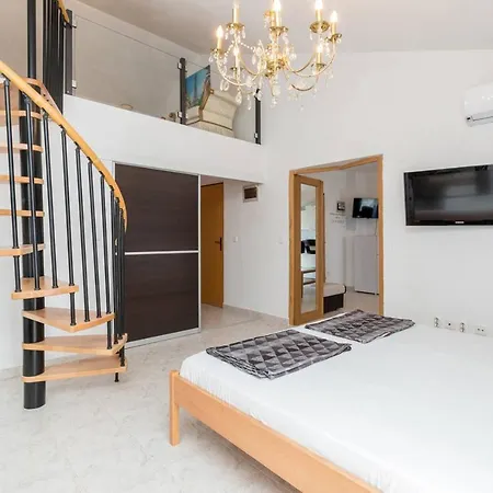 Appartement Rooms&apartments Hegic *