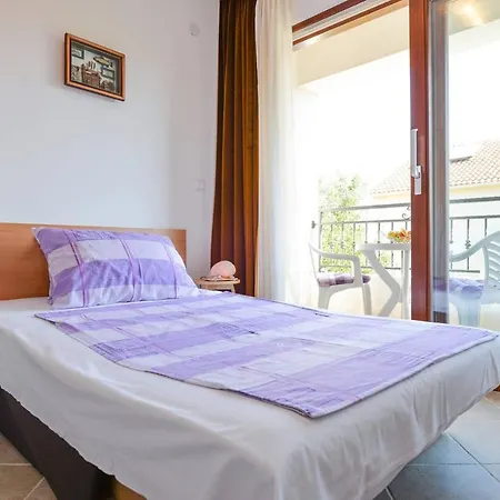 Rooms&apartments Hegic Appartement