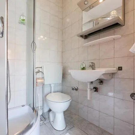 Rooms&apartments Hegic Appartement