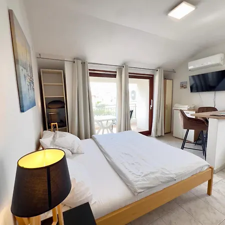 Rooms&apartments Hegic Zadar