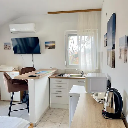 Rooms&apartments Hegic Appartement