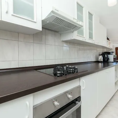 Rooms&apartments Hegic
