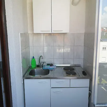 Rooms&apartments Hegic Appartement *